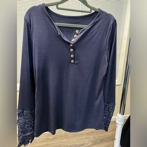 Navy long sleeve shirt with lace sleeves